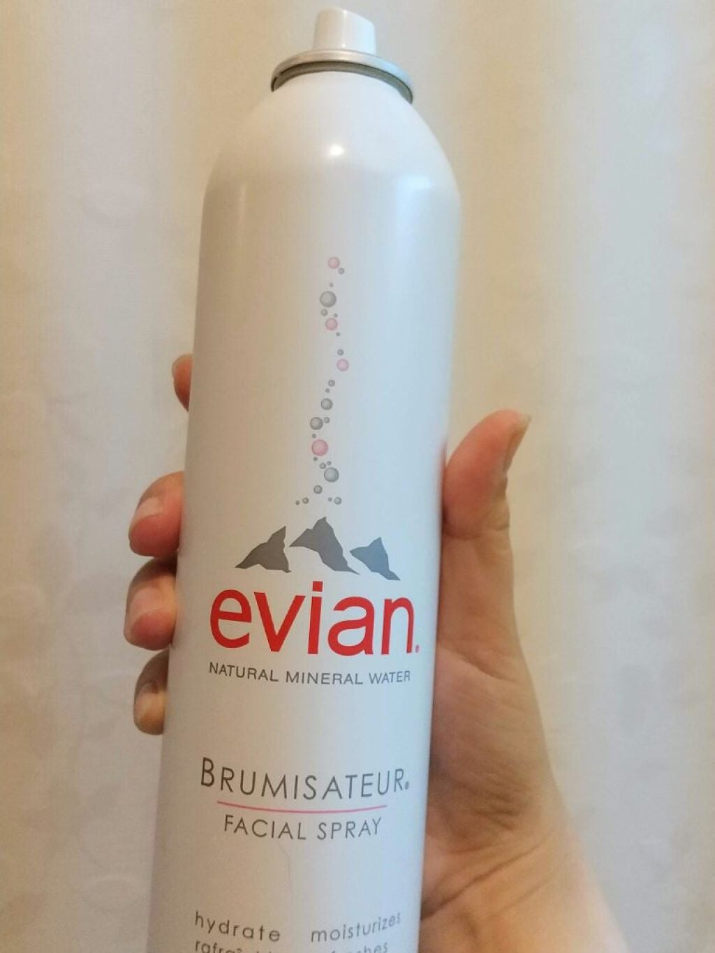 フェイシャルスプレー/エビアン/ミスト状化粧水を使ったクチコミ(1枚目)