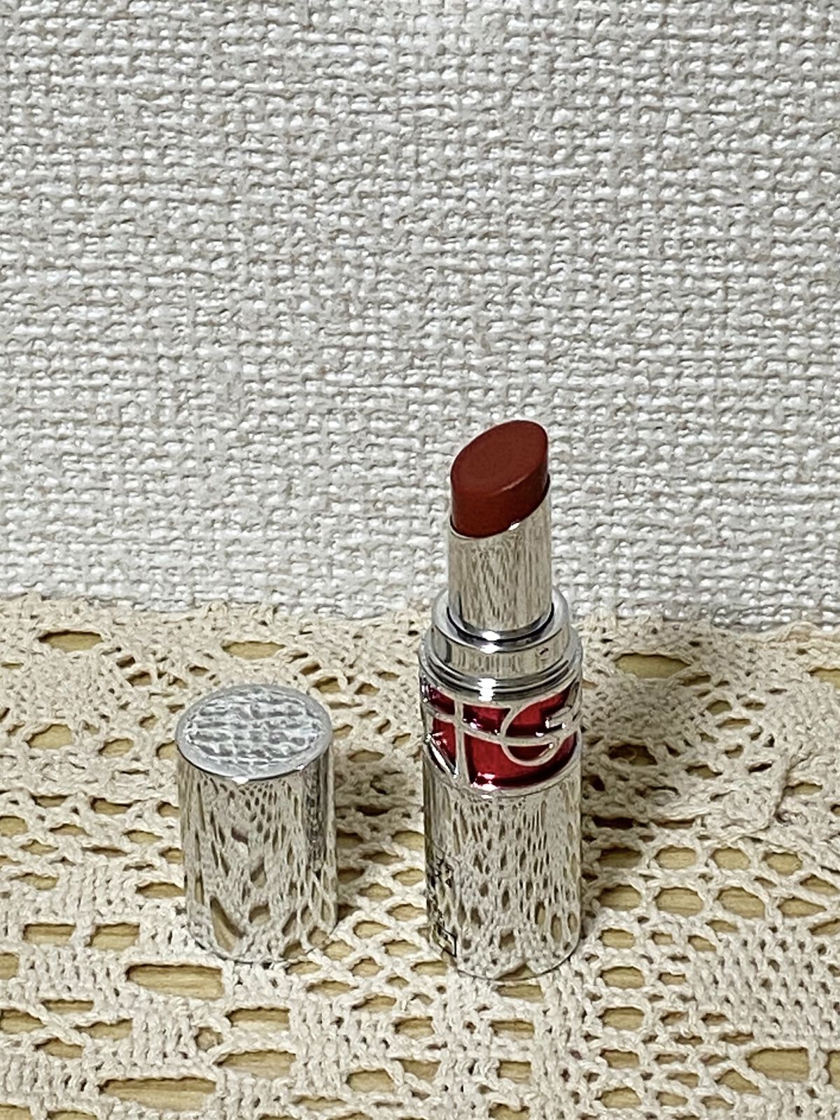 YSL ラブシャイン キャンディグレーズ/YVES SAINT LAURENT BEAUTE/口紅を使ったクチコミ（3枚目）