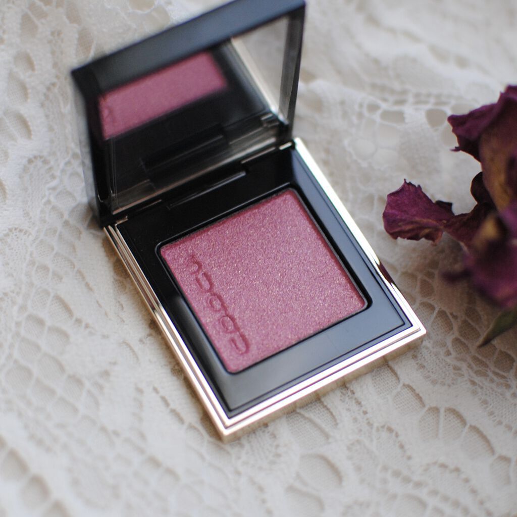 トーン タッチ アイズ 10 繚華 -RYOUKA/SUQQU/単色アイシャドウを使ったクチコミ（1枚目）