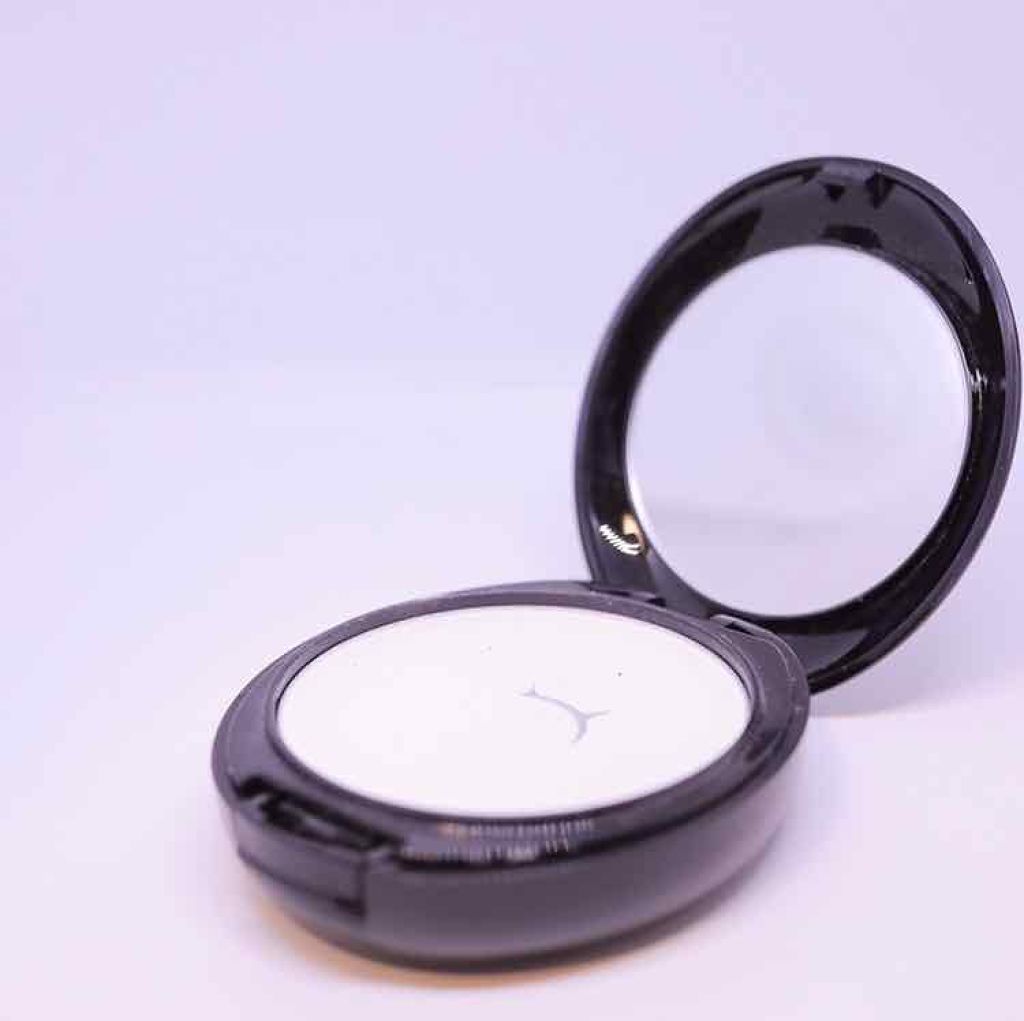 ステージ パフォーマー インビジブル パウダー/shu uemura/プレストパウダーを使ったクチコミ(1枚目)