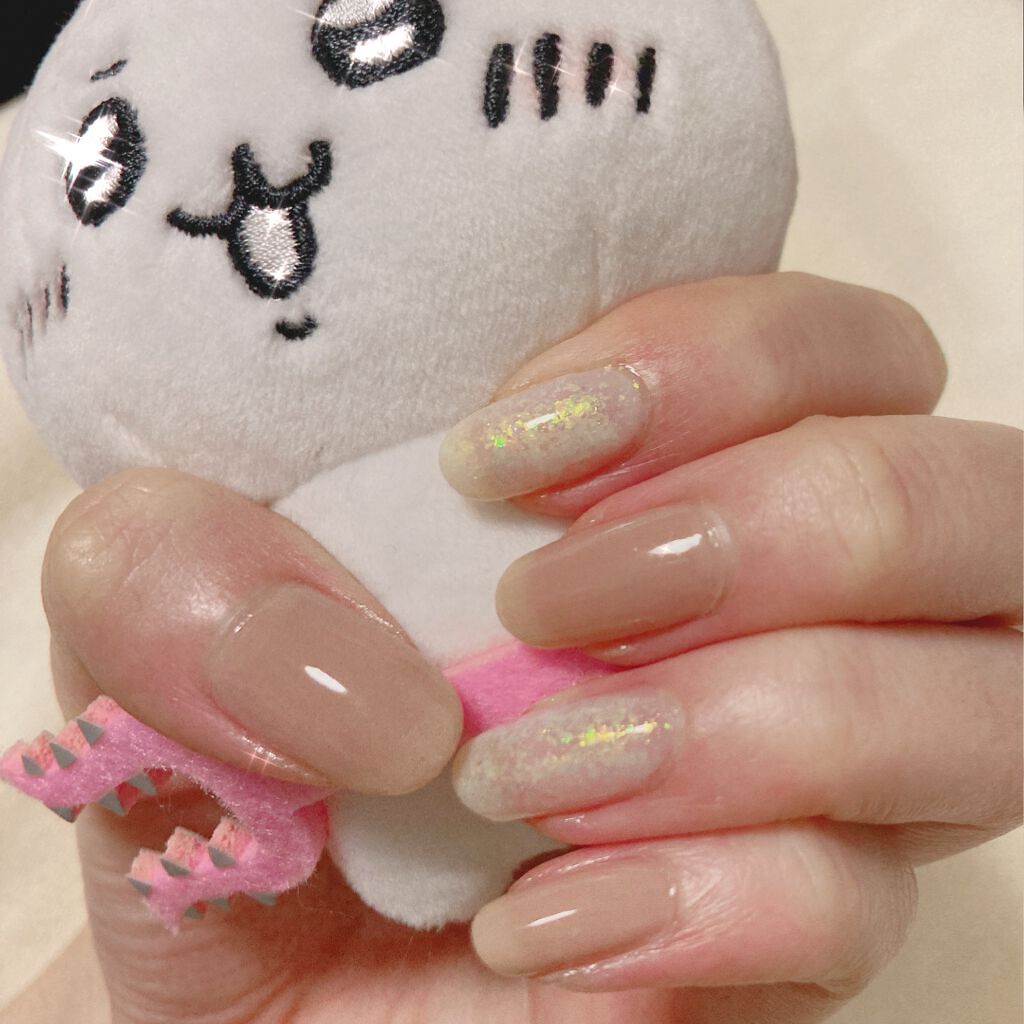 今回も-Sachi-さんのネイルデザインを参考にさせていただきました🙇🏻‍♀️🤍


ネイルのパウダーに初挑戦回

適量がぜんっぜんわからなくてちょっと多すぎたかなって感じに終わりました笑

あと、気づいたらパウダー乗せない爪にもきら