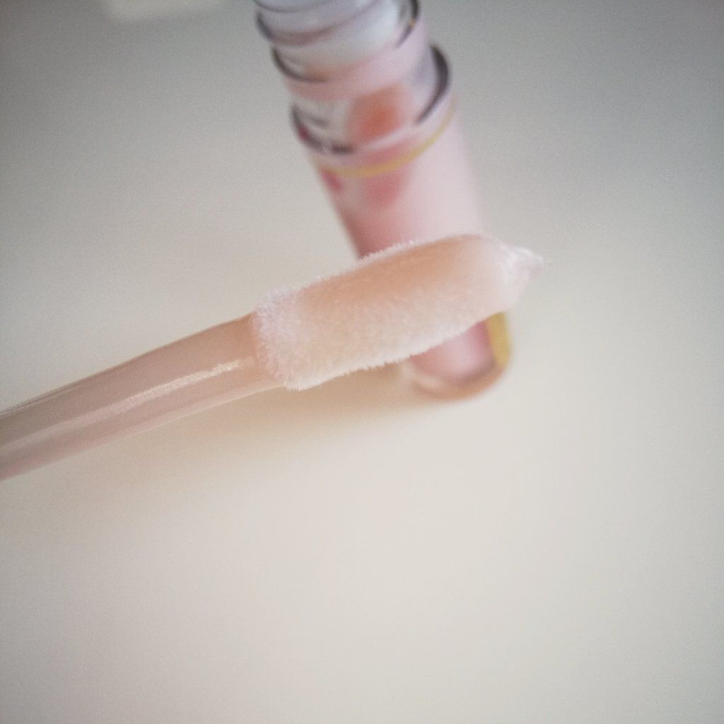 ～トゥー フェイスド ハングオーバー～ ピロー バーム リップ トリートメント/Too Faced/リップ美容液を使ったクチコミ（2枚目）