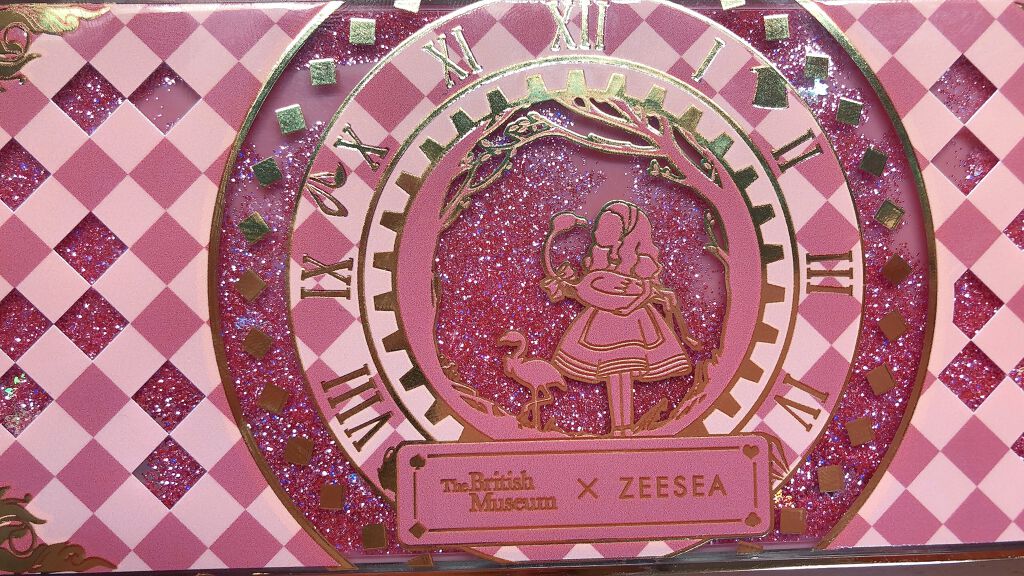 アリスドリームランドシリーズ 12色アイシャドウパレット(ZEESEA×大英博物館)/ZEESEA/アイシャドウパレットを使ったクチコミ(1枚目)