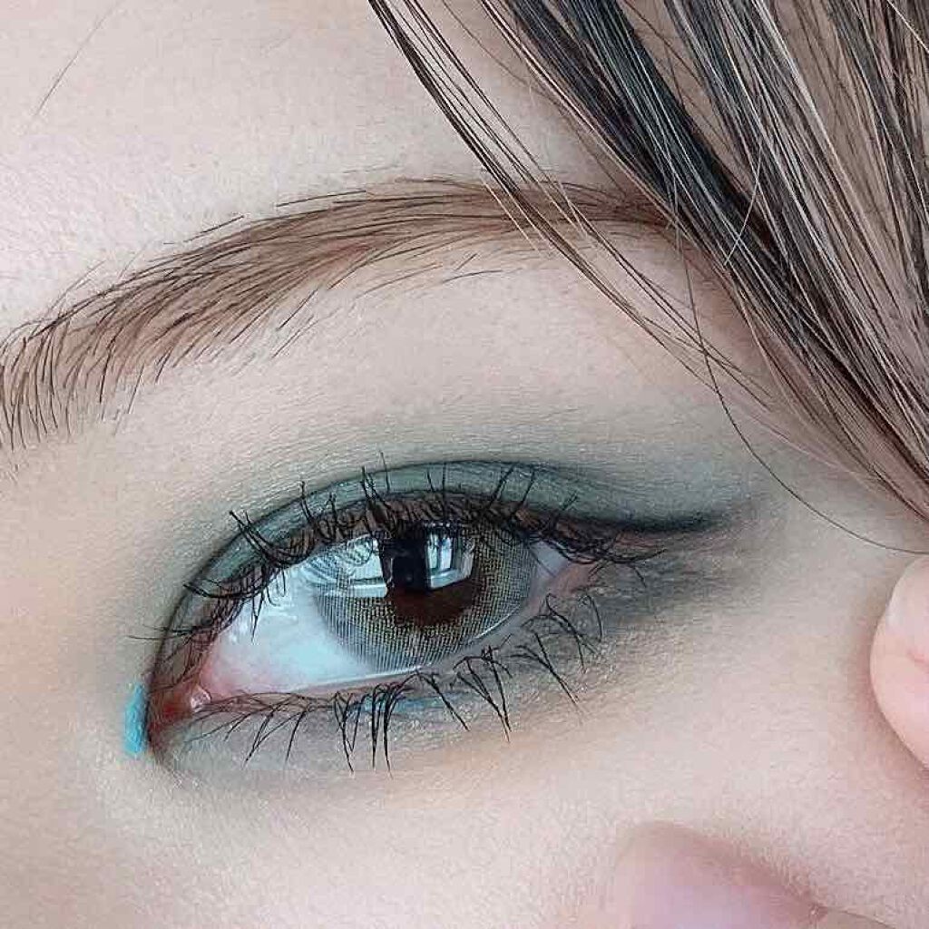 ザ アイシャドウ L 170 Smoky Emerald/ADDICTION/単色アイシャドウを使ったクチコミ（2枚目）