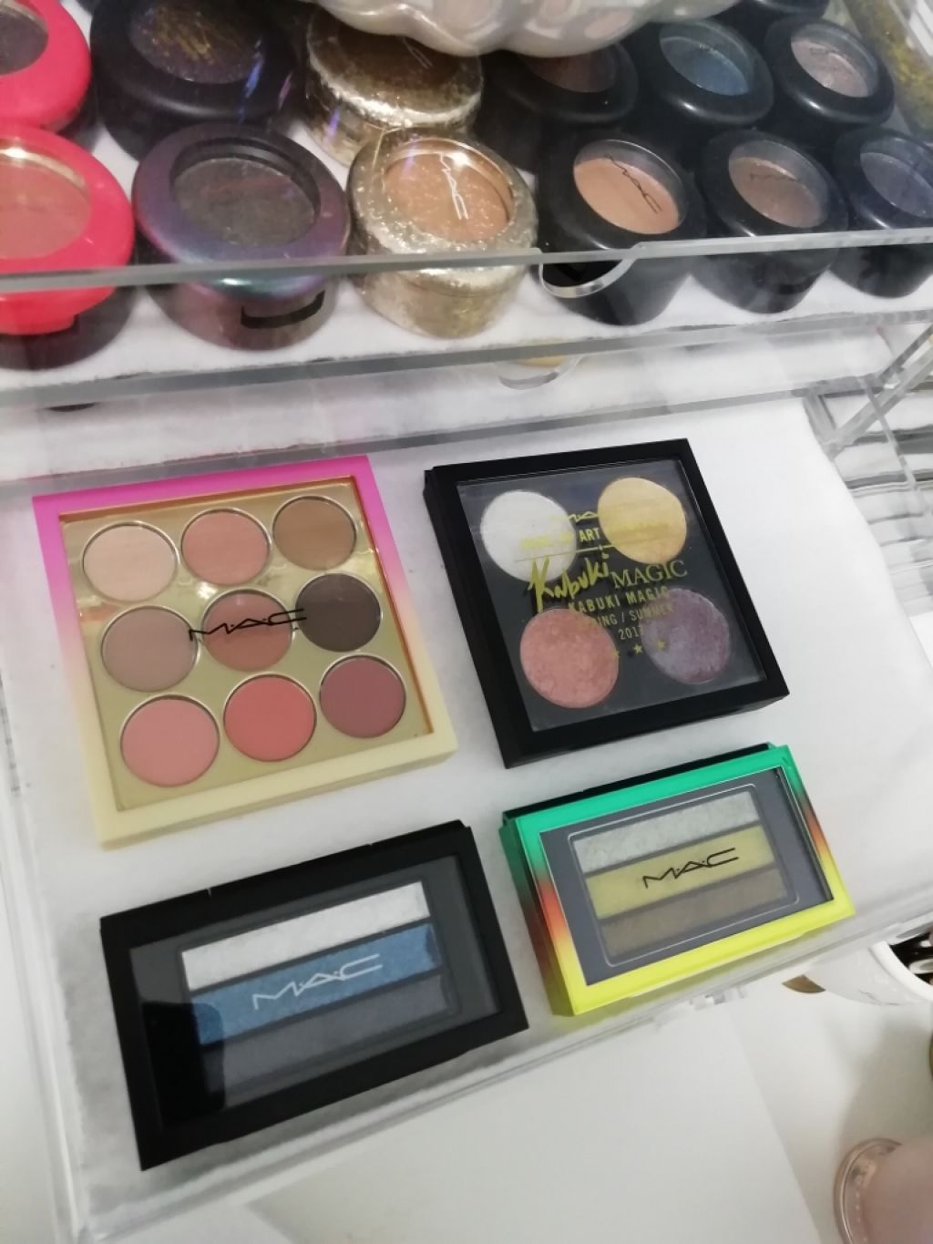 スモール アイシャドウ テート ア ティント/M・A・C/単色アイシャドウを使ったクチコミ（3枚目）