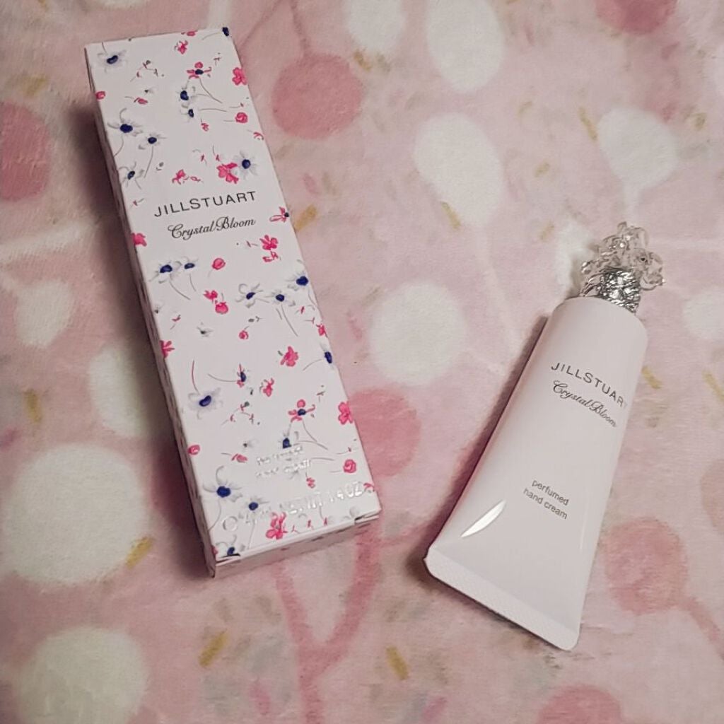 クリスタルブルーム パフュームド ハンドクリーム/JILL STUART/ハンドクリームを使ったクチコミ(2枚目)