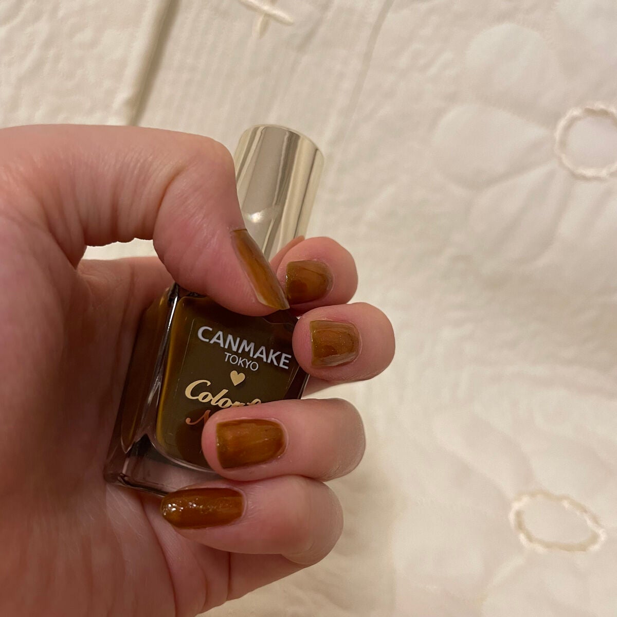 カラフルネイルズ/キャンメイク/マニキュアを使ったクチコミ(2枚目)