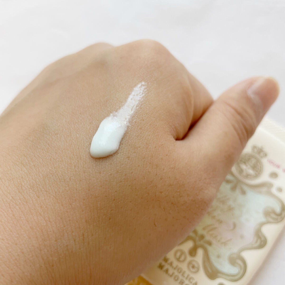 ミルキースキンマスク/MAJOLICA MAJORCA/化粧下地を使ったクチコミ(3枚目)