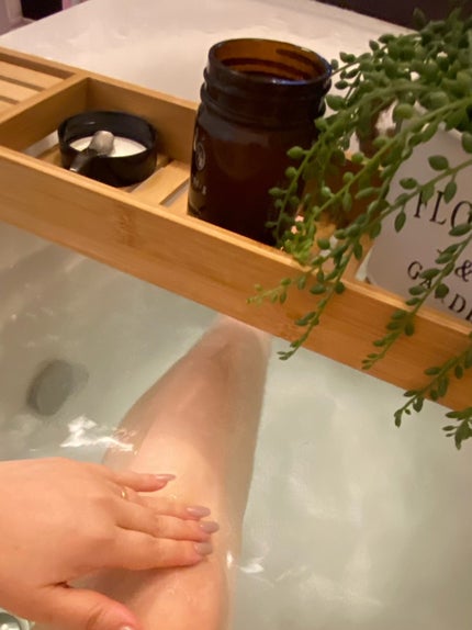 アロマソルトスクラブ/ワンオーバージー/ボディスクラブを使ったクチコミ(6枚目)