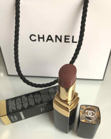 ルージュ ココ フラッシュ 53 シックネス/CHANEL/口紅を使ったクチコミ（2枚目）