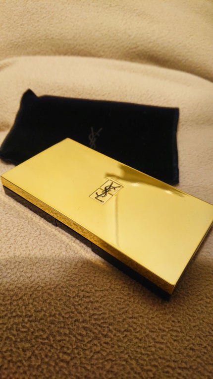 タン ラディアント タッチ コンパクト(レフィル)/YVES SAINT LAURENT BEAUTE/パウダーファンデーションを使ったクチコミ(1枚目)