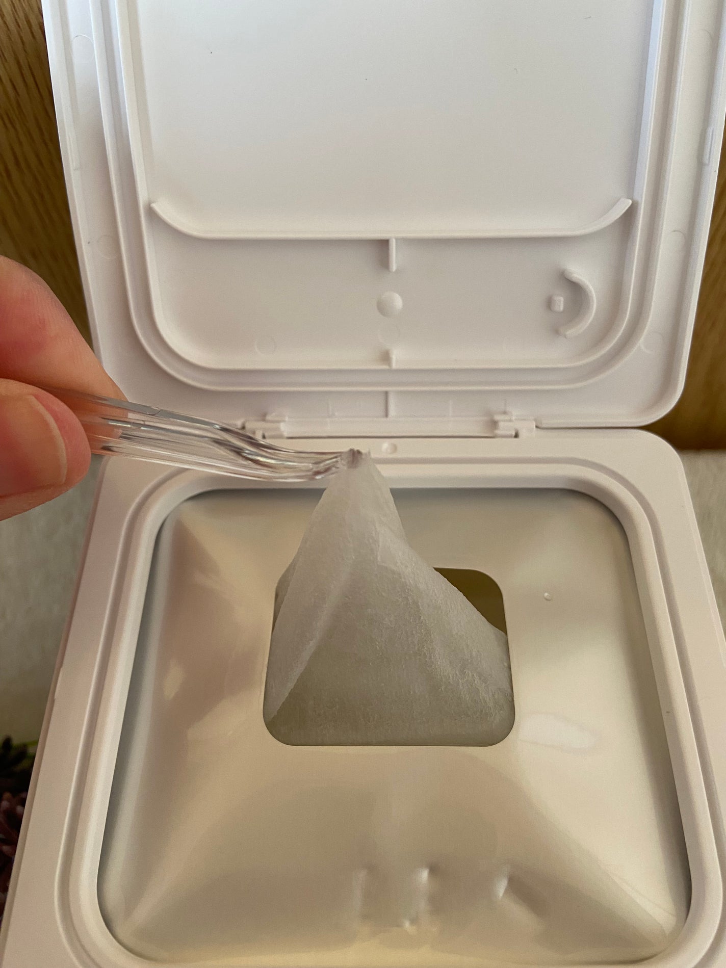 min on LIPS 「レチノールピュアブライトユースシートマスクネイリパ定番のシート..」(2枚目)