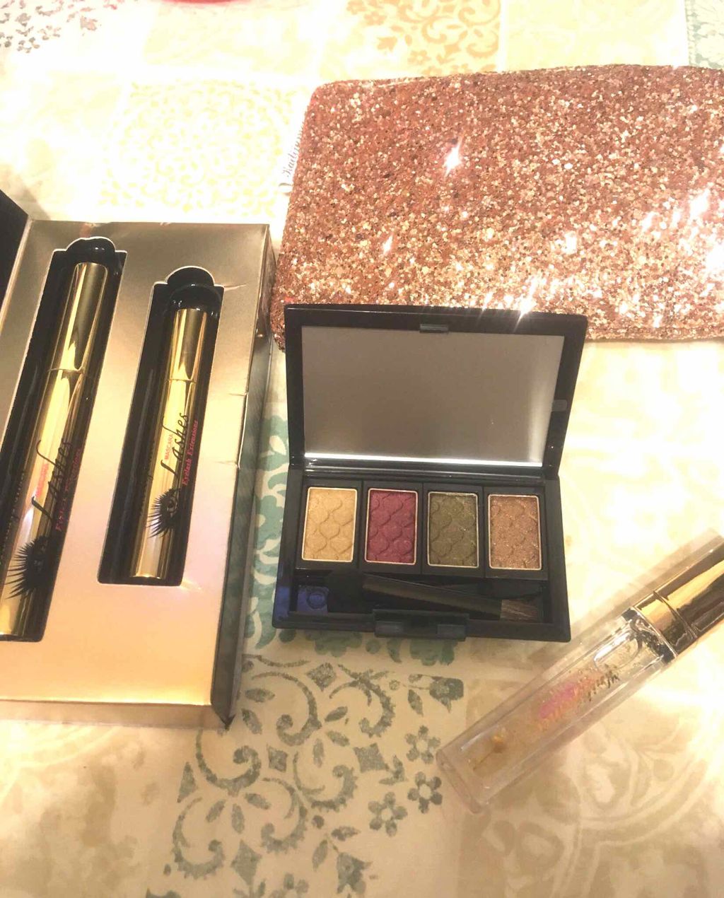 フラワーリップグロス/Kailijumei/リップグロスを使ったクチコミ（2枚目）