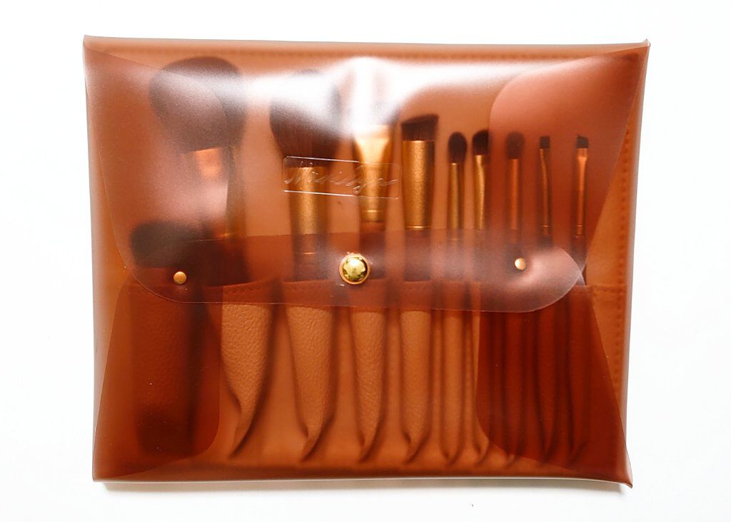 SIXPLUS X MARILYN 10本メイクアップブラシセット/SIXPLUS/メイクブラシを使ったクチコミ（2枚目）