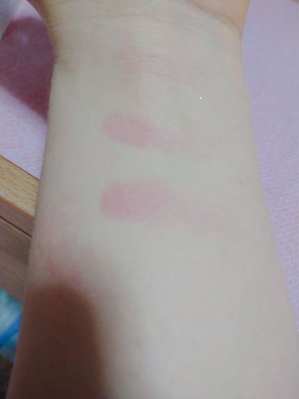 シルキーパウダー  チーク/FOCALLURE/パウダーチークを使ったクチコミ(3枚目)