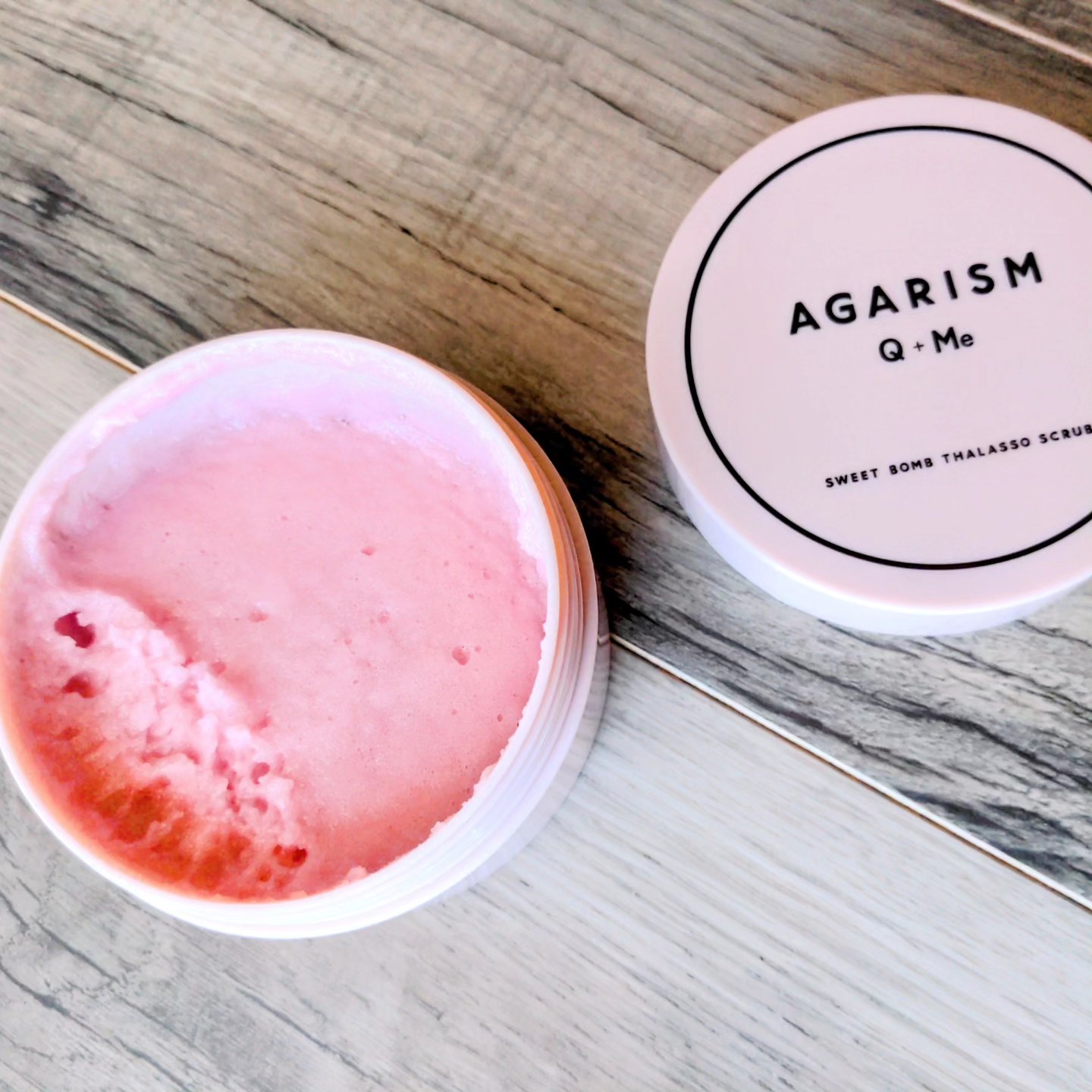 Q+Me スウィート ボム タラソ スクラブ/AGARISM/バストケア・ヒップケアを使ったクチコミ（2枚目）