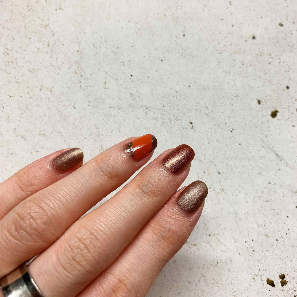 ネイルホリック Earth color/ネイルホリック/マニキュアを使ったクチコミ（2枚目）