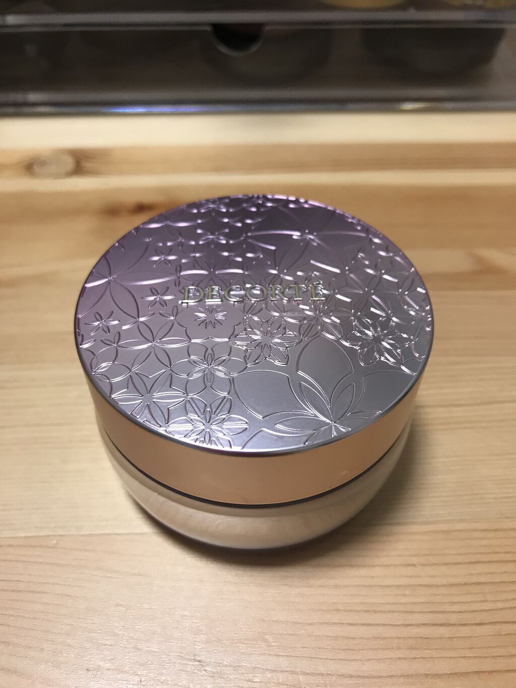 フェイスパウダー 108 before evening/DECORTÉ/ルースパウダーを使ったクチコミ（1枚目）