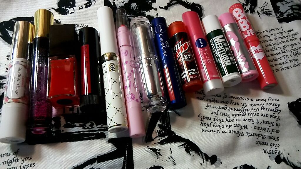 ラスティンググロスリップ/CEZANNE/口紅を使ったクチコミ(1枚目)