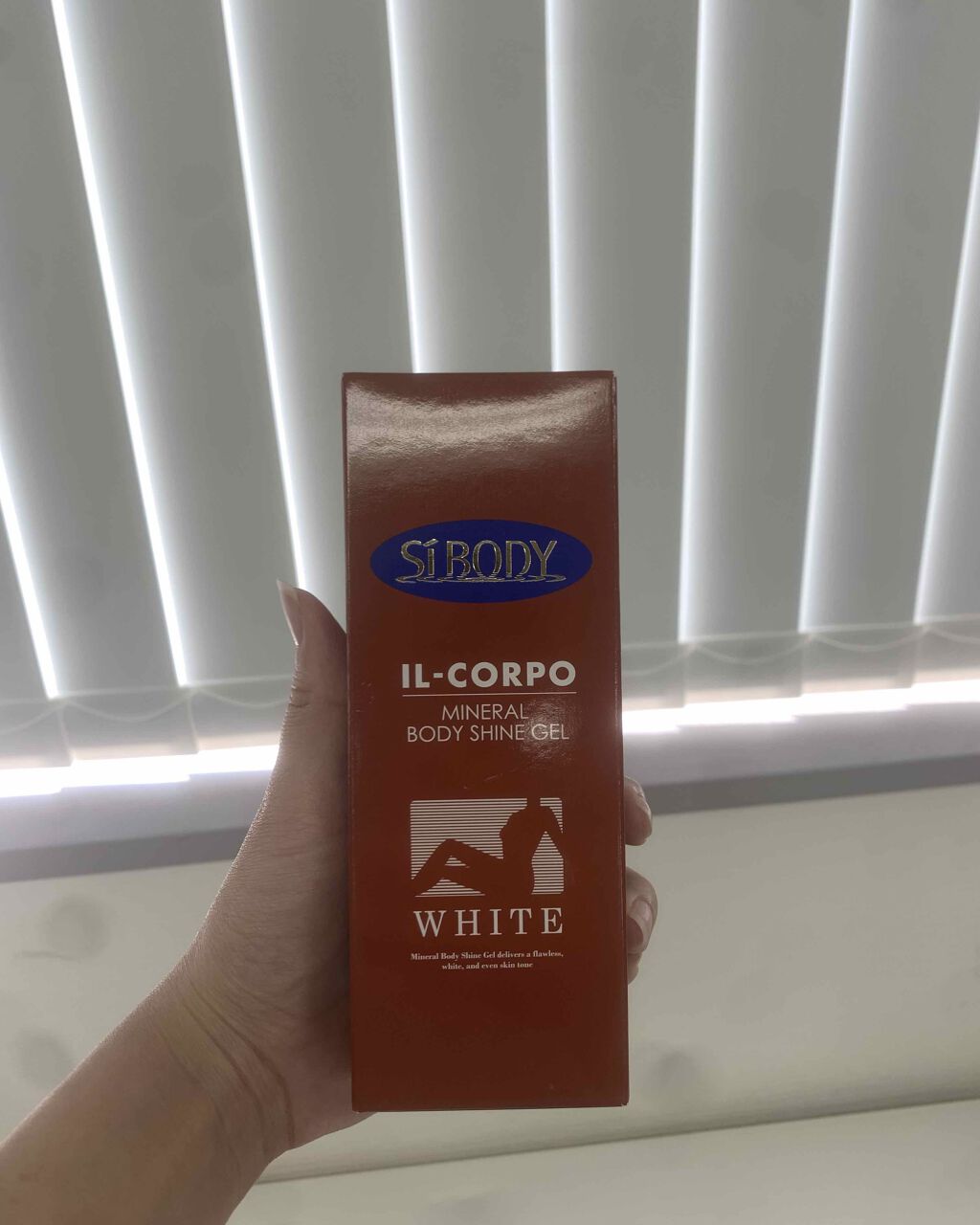 ミネラルボディシャインジェル/イルコルポ/ボディローションを使ったクチコミ(1枚目)