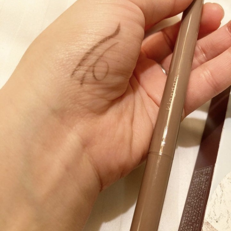 キングダム リキッドアイライナーR1 アッシュグレー/キングダム/リキッドアイライナーを使ったクチコミ（2枚目）