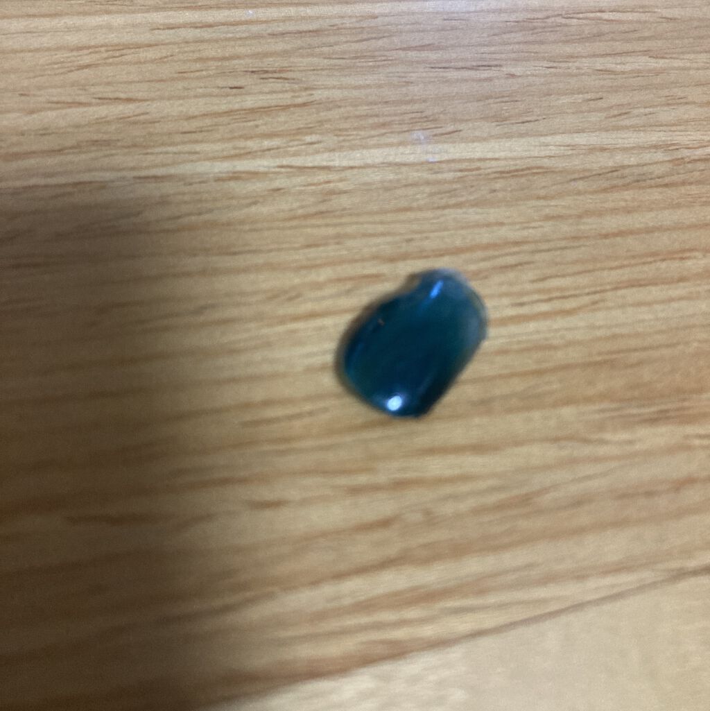 ムードペブルネイル 05 DEEP AQUA（ディープアクア）/rom&nd/マニキュアを使ったクチコミ（3枚目）