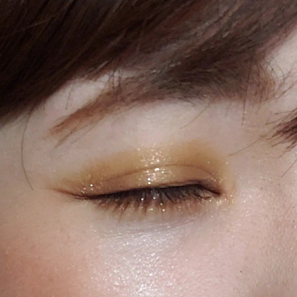 トーン タッチ アイズ/SUQQU/単色アイシャドウを使ったクチコミ（2枚目）