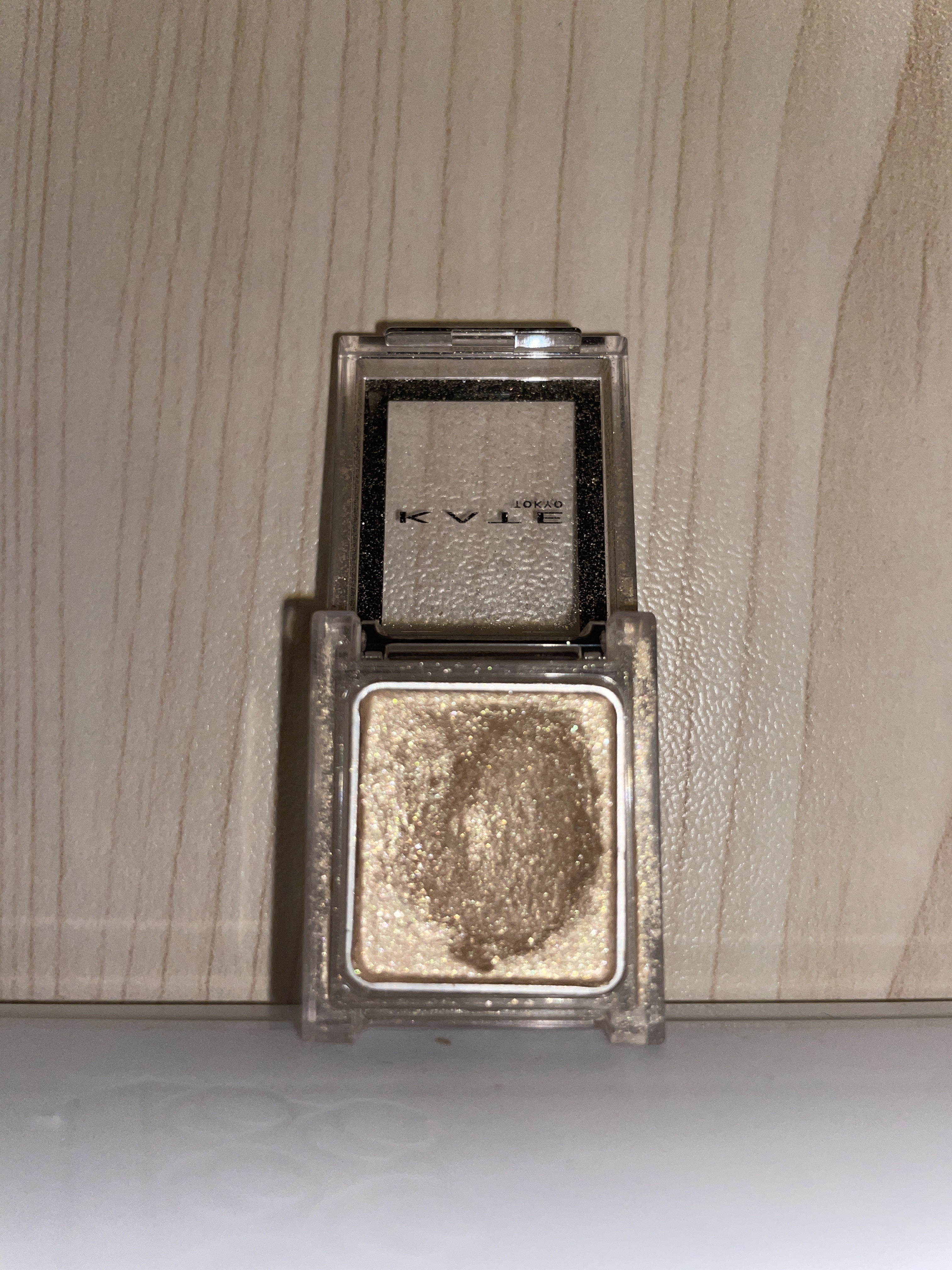 ケイト ザ アイカラー/KATE/単色アイシャドウを使ったクチコミ（1枚目）