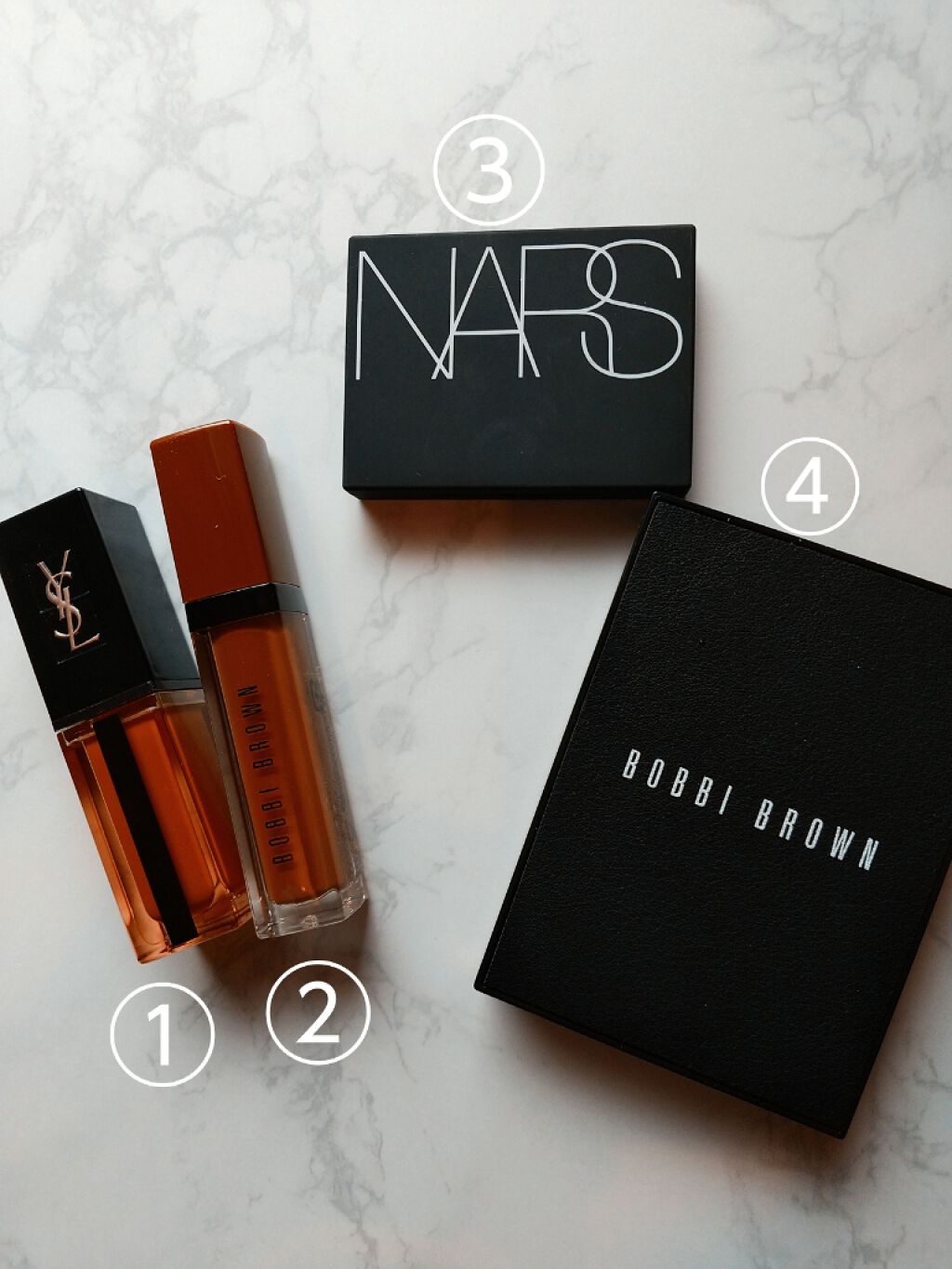 エッセンシャル マルチカラー アイシャドウパレット/BOBBI BROWN/アイシャドウパレットを使ったクチコミ（1枚目）