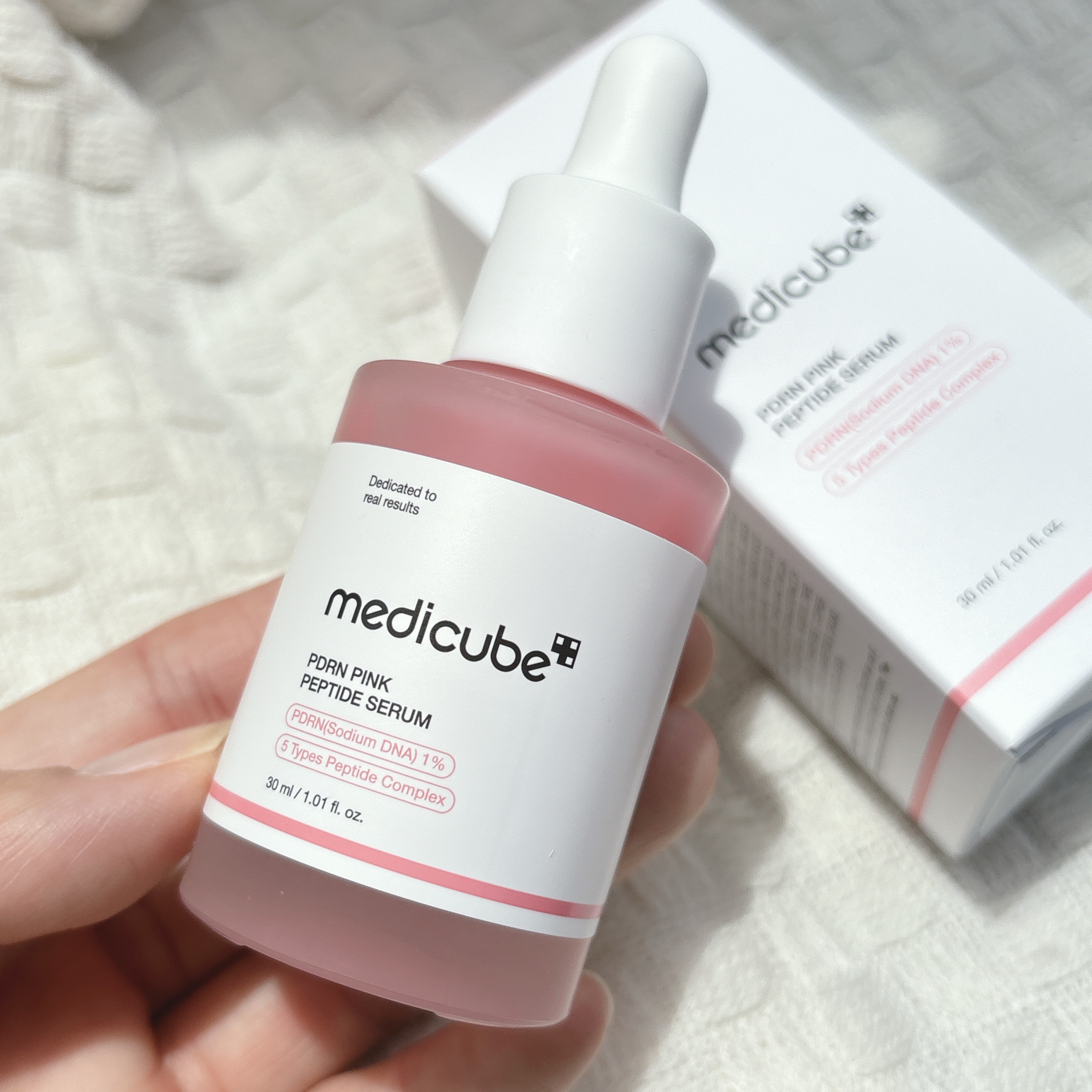 PDRNピンクアンプル PDRN 10,000ppm配合/MEDICUBE/美容液を使ったクチコミ（2枚目）