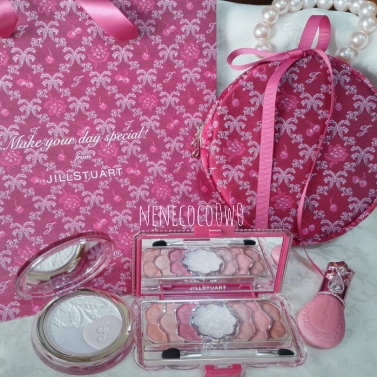 ジルスチュアート ミッドナイトチェリー コレクション/JILL STUART/メイクアップキットを使ったクチコミ(1枚目)