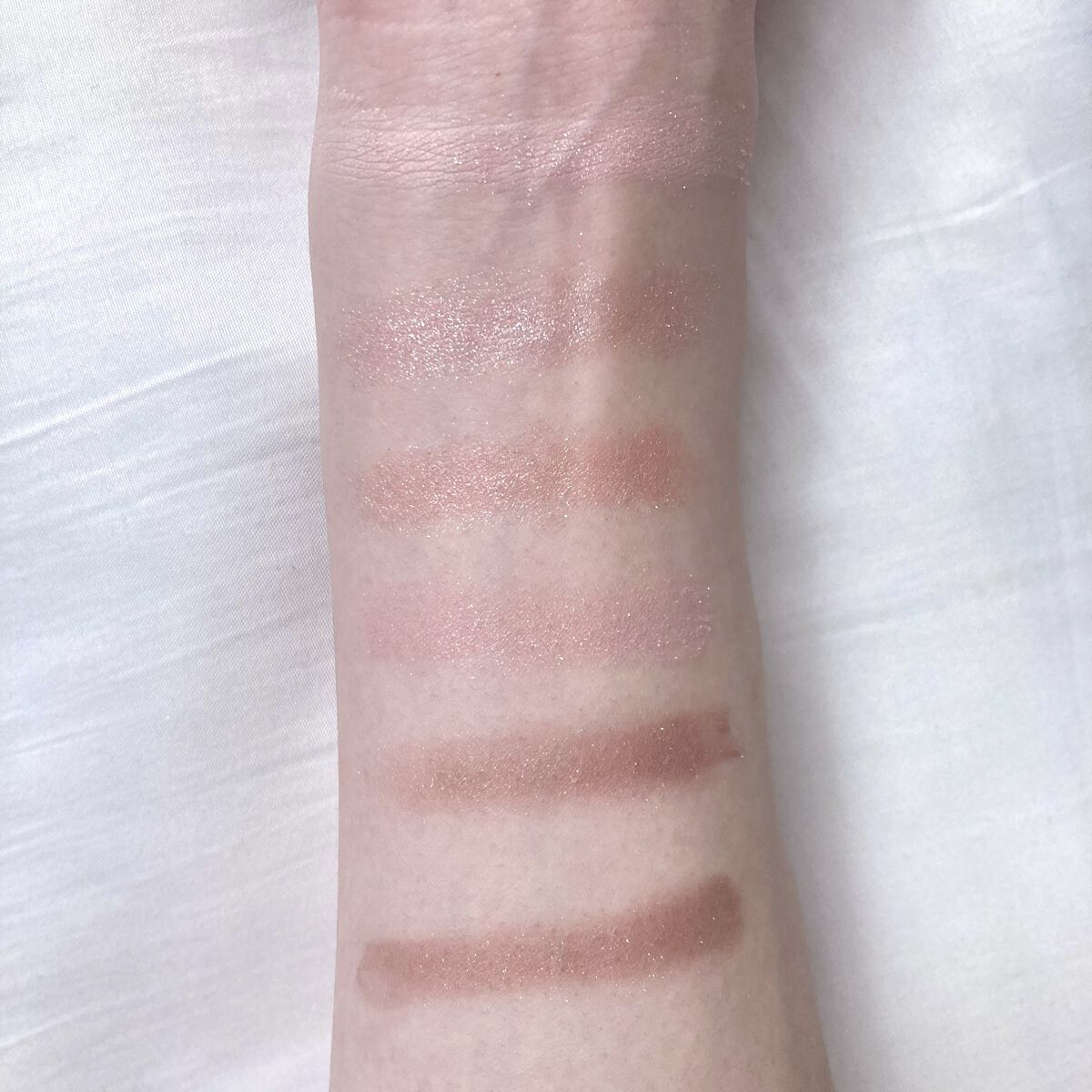 アイ ヴィーガン シアーパレット/AMUSE/アイシャドウパレットを使ったクチコミ（2枚目）