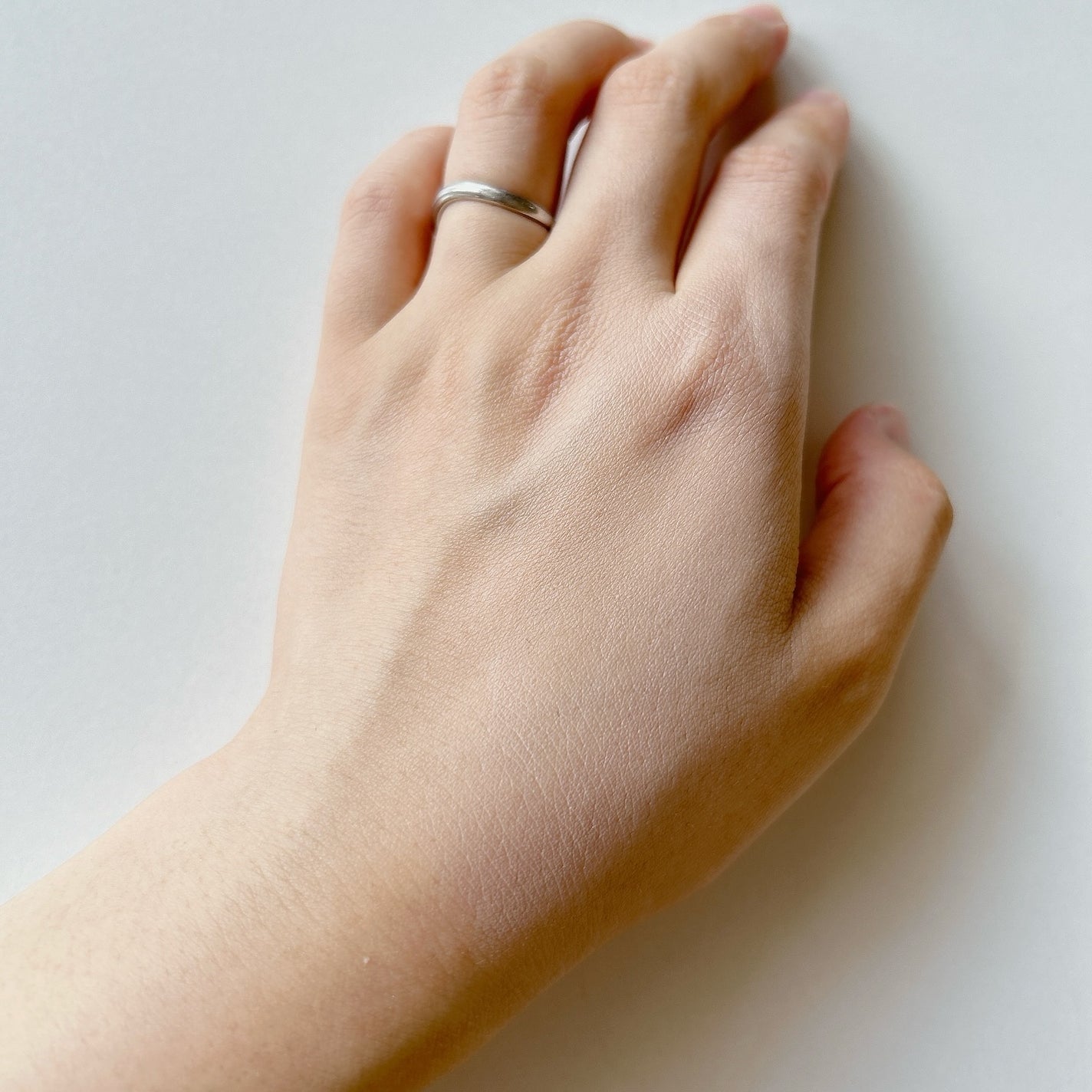 サンちゃん on LIPS 「シルククッション密着がすごい、ムラなくぬりやすいクッションファ..」(5枚目)