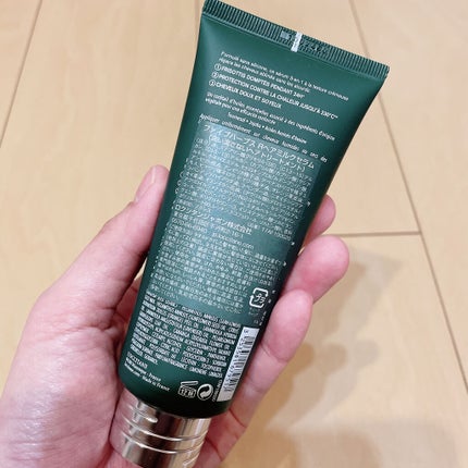 ファイブハーブス リペアリングヘアミルクセラム/L'OCCITANE/ヘアミルクを使ったクチコミ(3枚目)