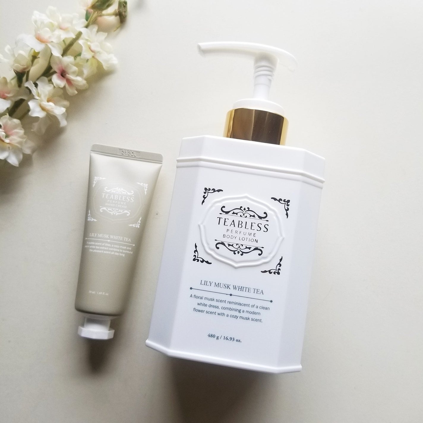 パフュームボディローション リリィムスクホワイトティー/TEABLESS/ボディローションを使ったクチコミ(1枚目)