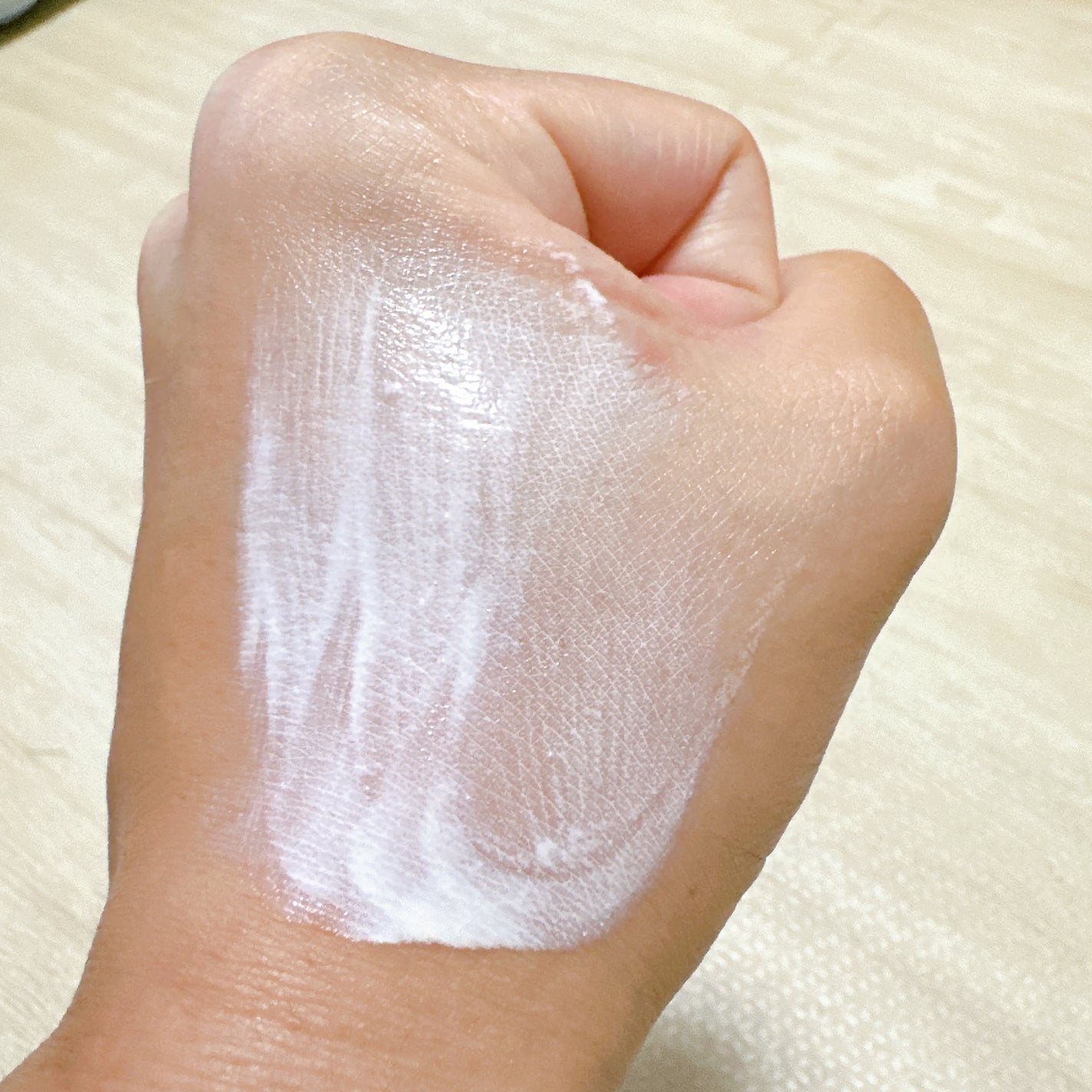 UVイデア XL プロテクショントーンアップ クリア/ラ ロッシュ ポゼ/化粧下地を使ったクチコミ(6枚目)