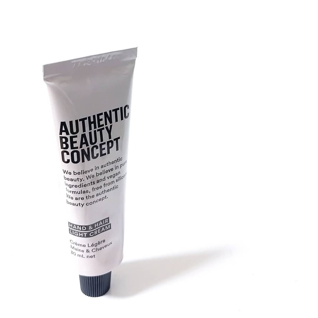 ハンド&ヘア ライトセラム/AUTHENTIC BEAUTY CONCEPT/ハンドクリームを使ったクチコミ(1枚目)