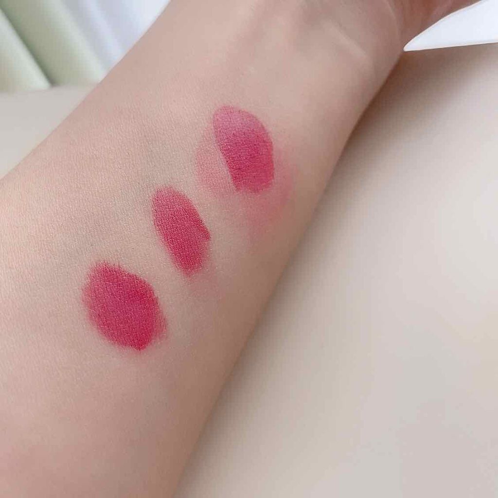 ジューシーラスティングティント/rom&nd/リップティントを使ったクチコミ（3枚目）