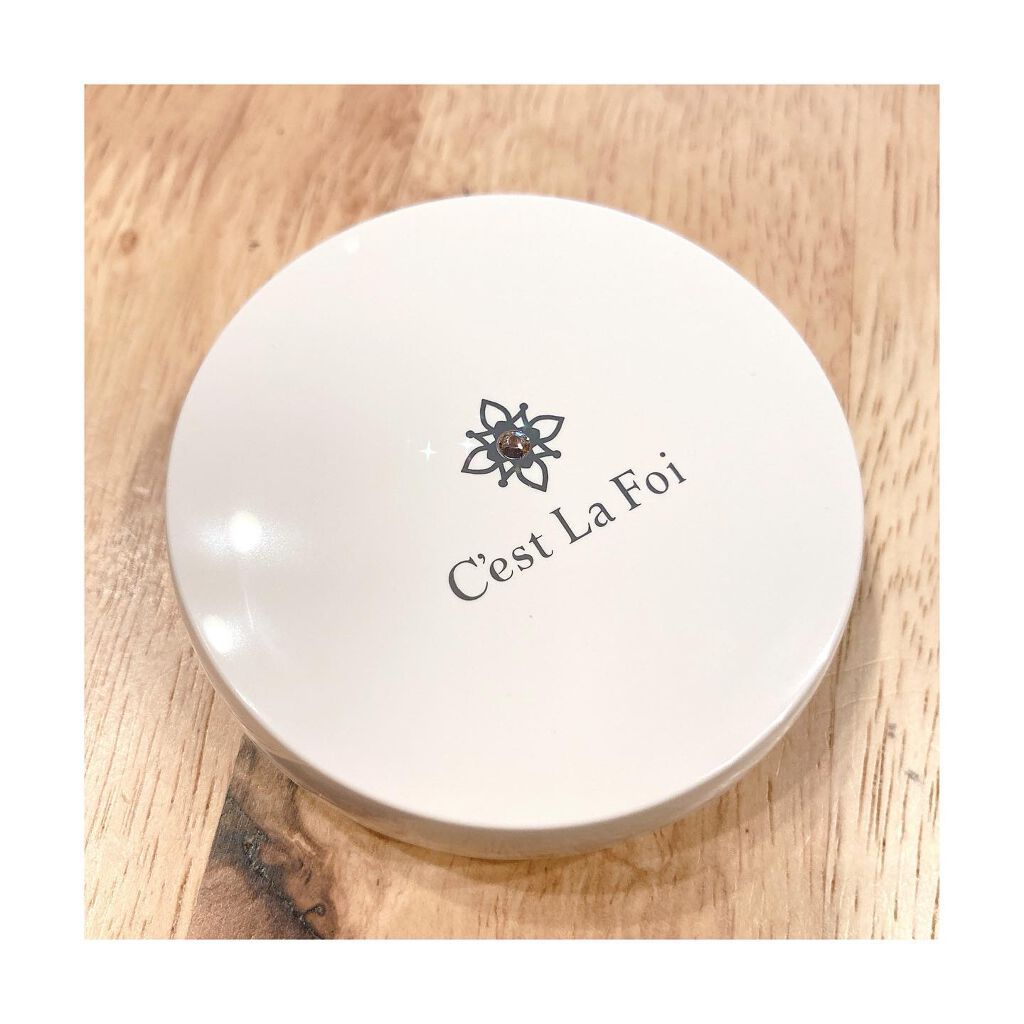 エッセンスパウダー /セラフォア/プレストパウダーを使ったクチコミ(3枚目)