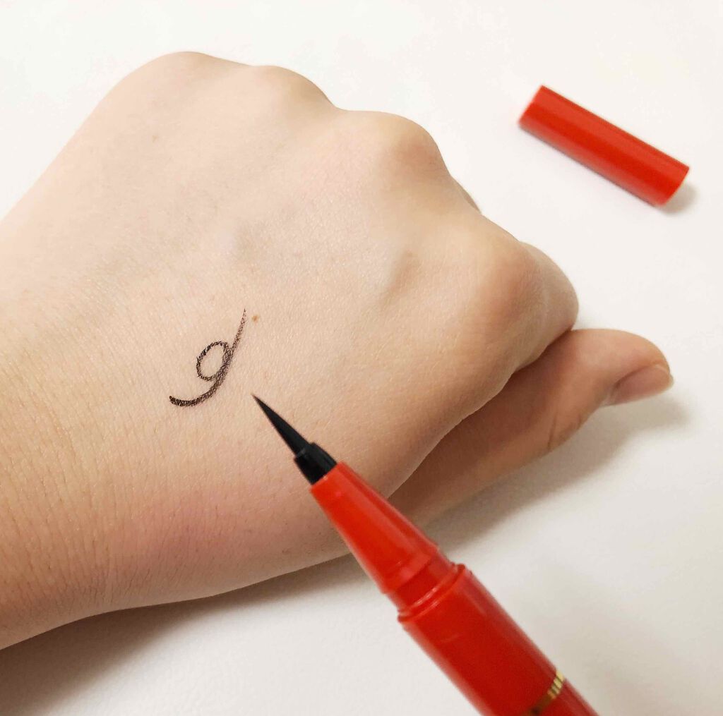 アヴァンセ ジョリ・エ ジョリ・エ リキッドアイライナー/アヴァンセ/リキッドアイライナーを使ったクチコミ(3枚目)