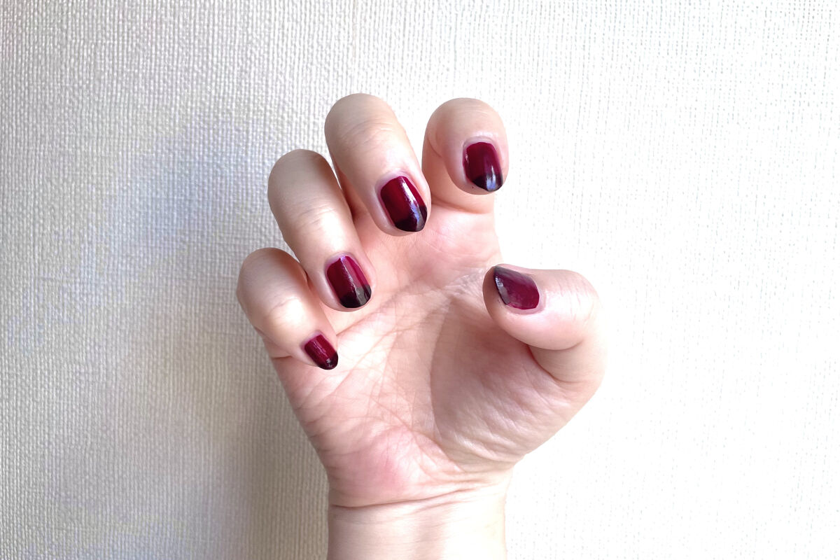 ネイルホリック Mode color BK010/ネイルホリック/マニキュアを使ったクチコミ（2枚目）