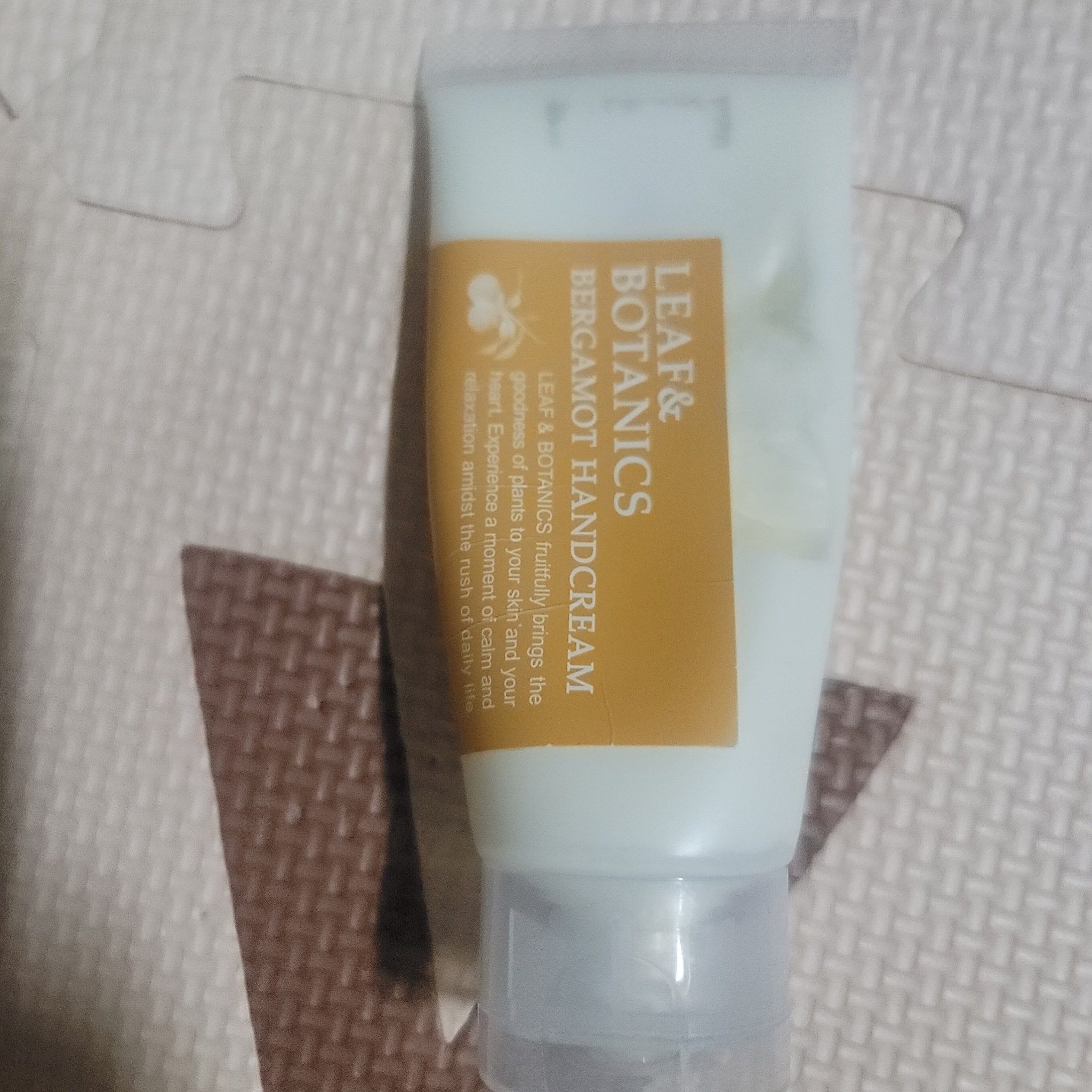 ベルガモット ハンドクリーム/LEAF＆BOTANICS /ハンドクリームを使ったクチコミ（1枚目）