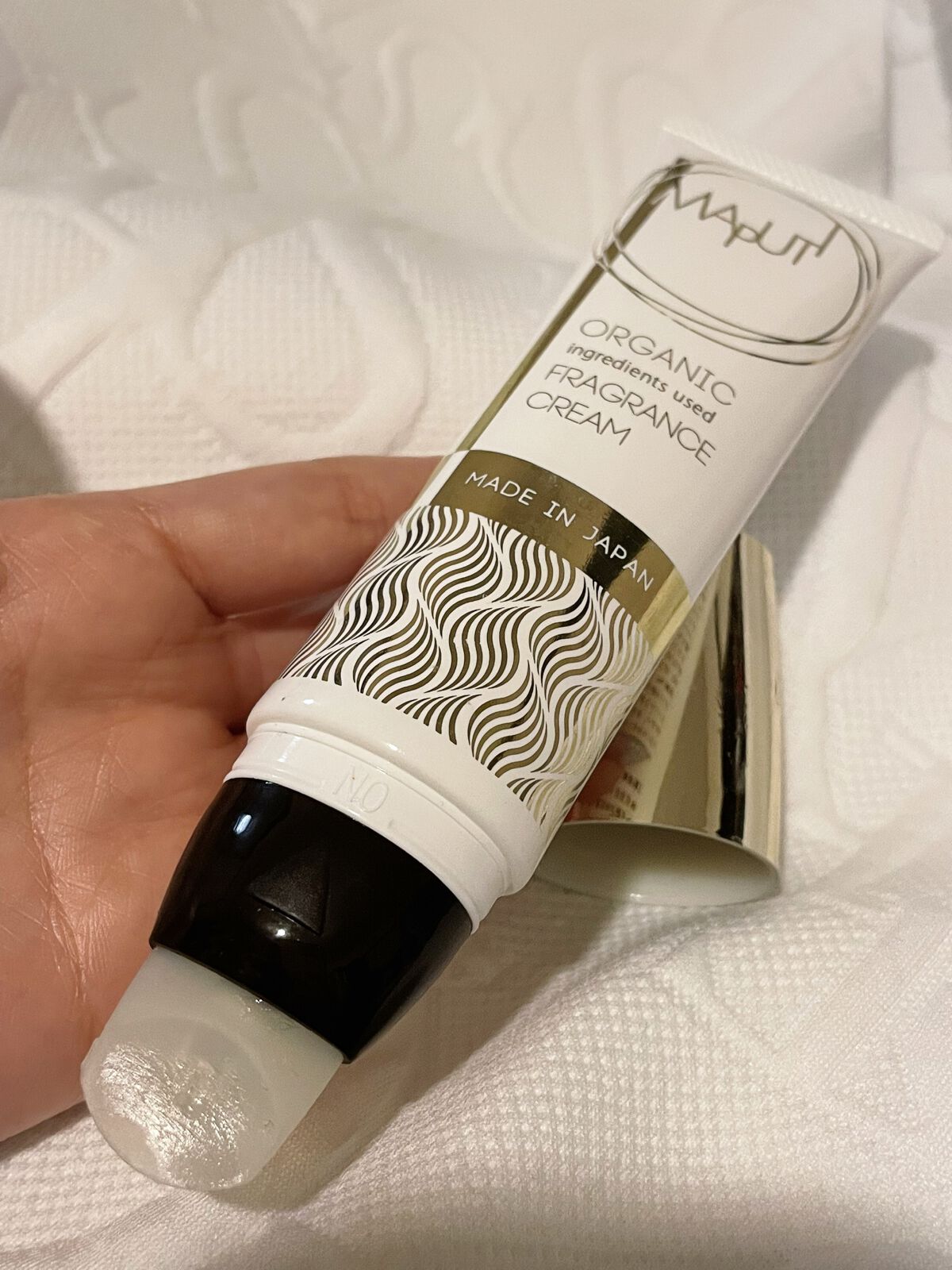 オーガニックフレグランスバストクリーム/MAPUTI/バスト・ヒップケアを使ったクチコミ(1枚目)