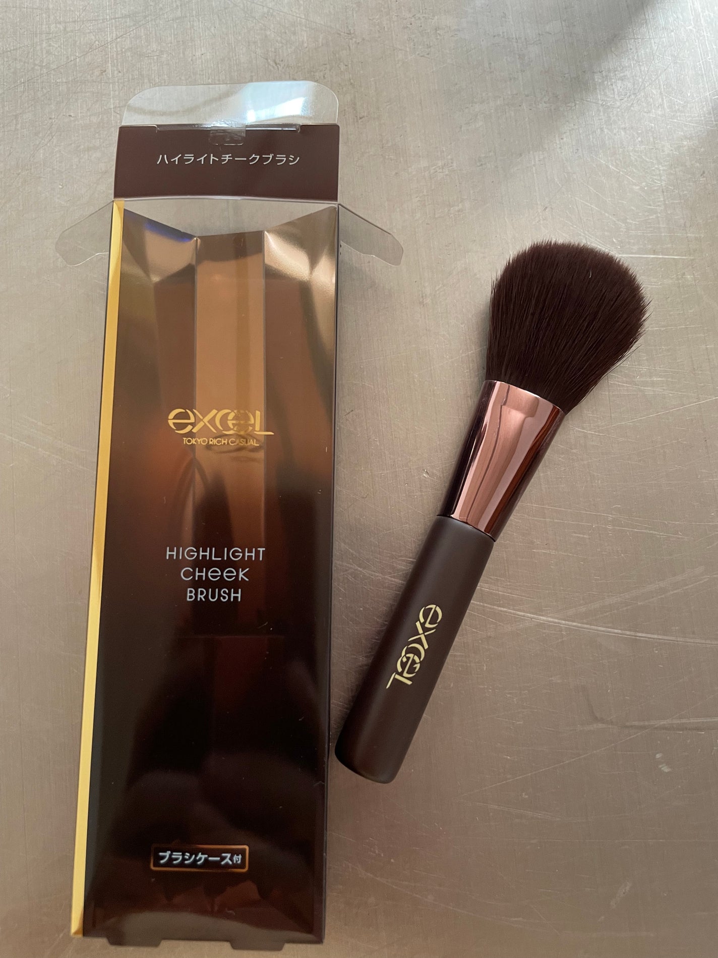 ハイライトチークブラシ/excel/メイクブラシを使ったクチコミ(2枚目)