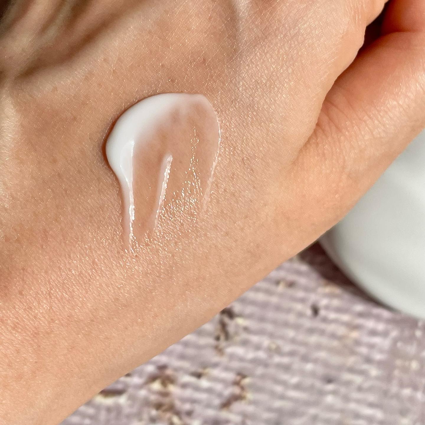 バイタル イン ジェジュ タイム リペア アイクリーム/ACCOJE/アイケア・アイクリームを使ったクチコミ（3枚目）