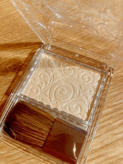 パールグロウハイライト/CEZANNE/パウダーハイライトを使ったクチコミ(2枚目)