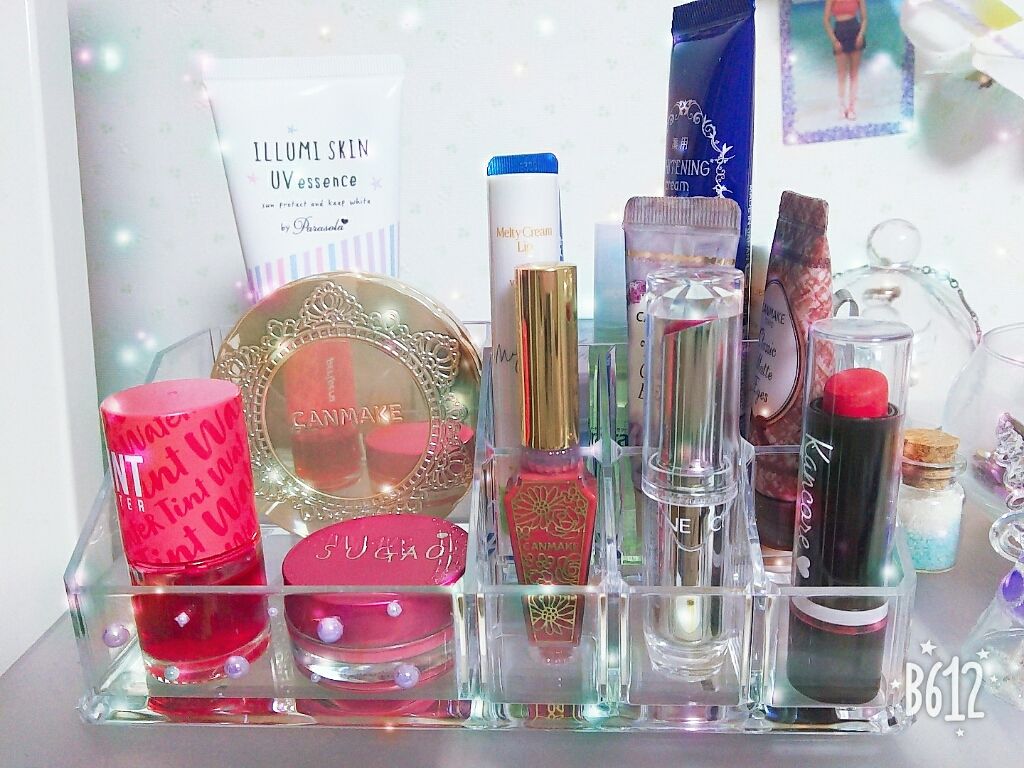 使いません on LIPS 「✨🌠コスメ収納紹介🌠✨下の6つ引き出しがあるケースは無印良品で..」(2枚目)