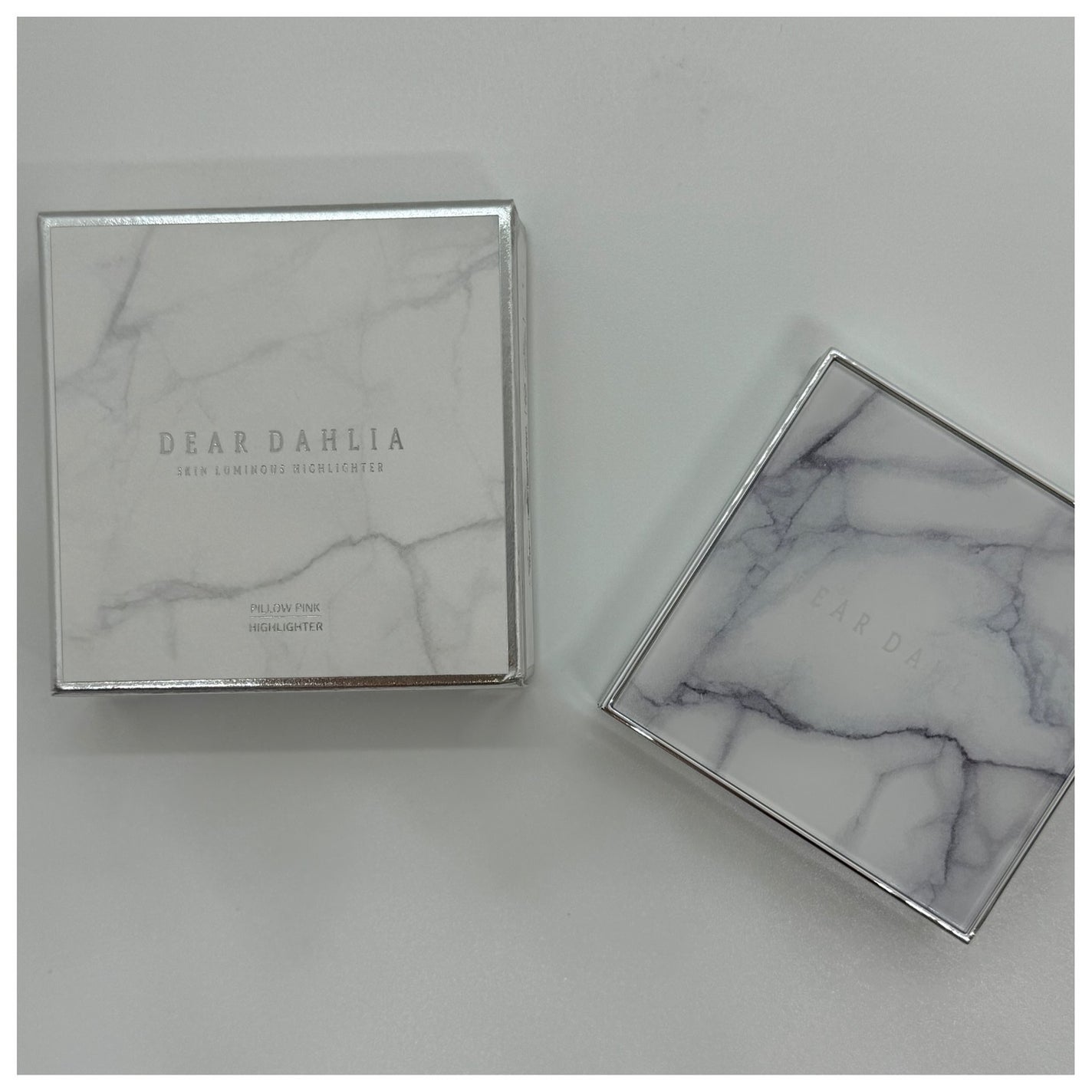 スキンルミナスハイライター/DEAR DAHLIA/パウダーハイライトを使ったクチコミ(2枚目)