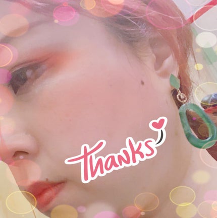 リサ・ラーソン♡クッションファンデマニア on LIPS 「皆さまこんにちはヽ(^0^)ノ↑↑↑画像に、いつも写り込む?私..」(4枚目)