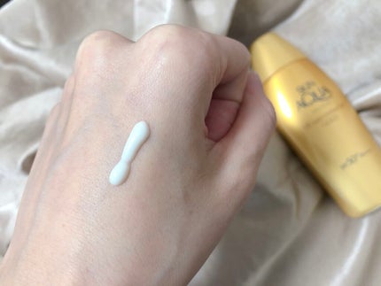 スーパーモイスチャージェルゴールド/スキンアクア/日焼け止めジェルを使ったクチコミ(4枚目)